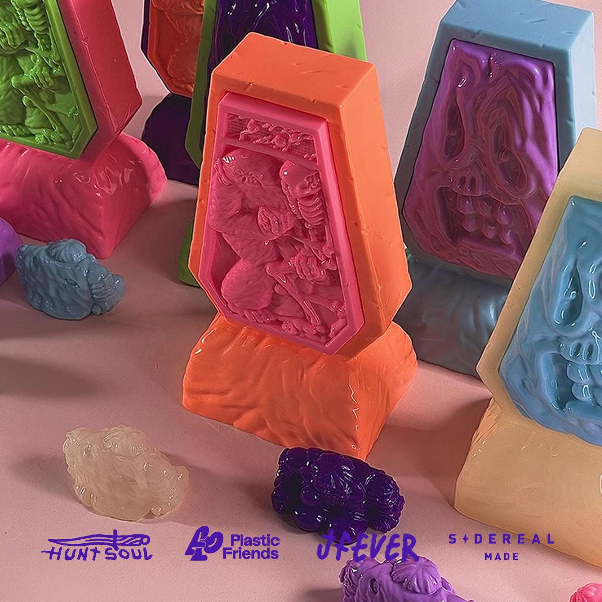 a conceptual music album coming with art toys created by the hiphop artist Jfever, Hunt Soul and Plastic Friends