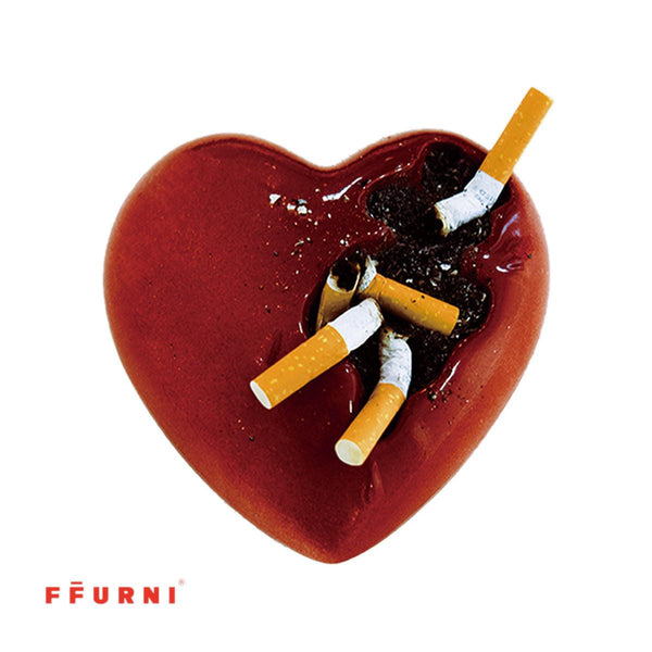 An ashtray from FFURNI shaped by the fragile of heartbreak. 