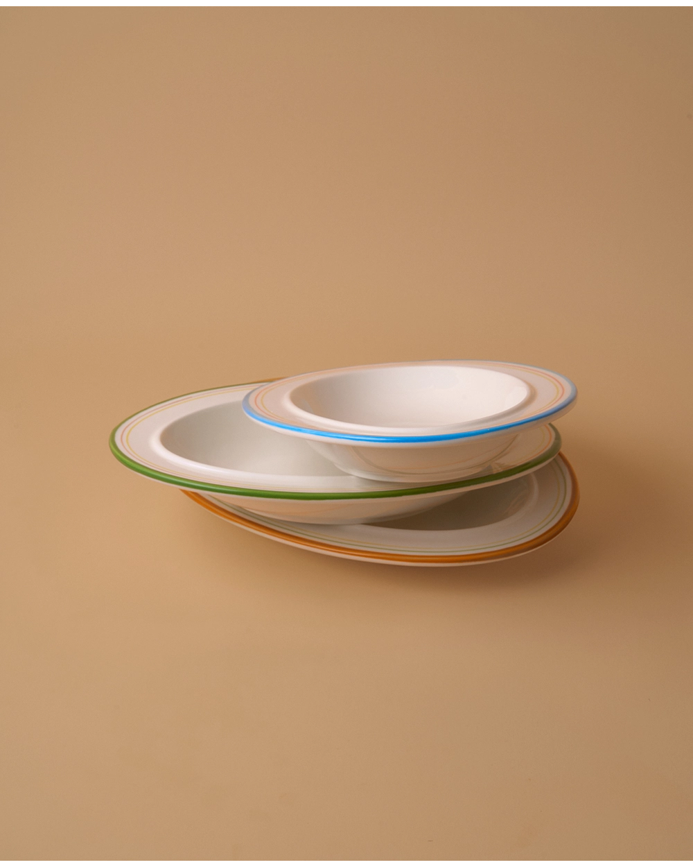 Color Rimmed Oval Ceramic Plate Set